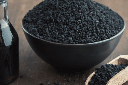 Beneficiile consumului de chimen negru